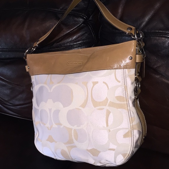 BIG  COACH HOBO - Picture 6 of 14